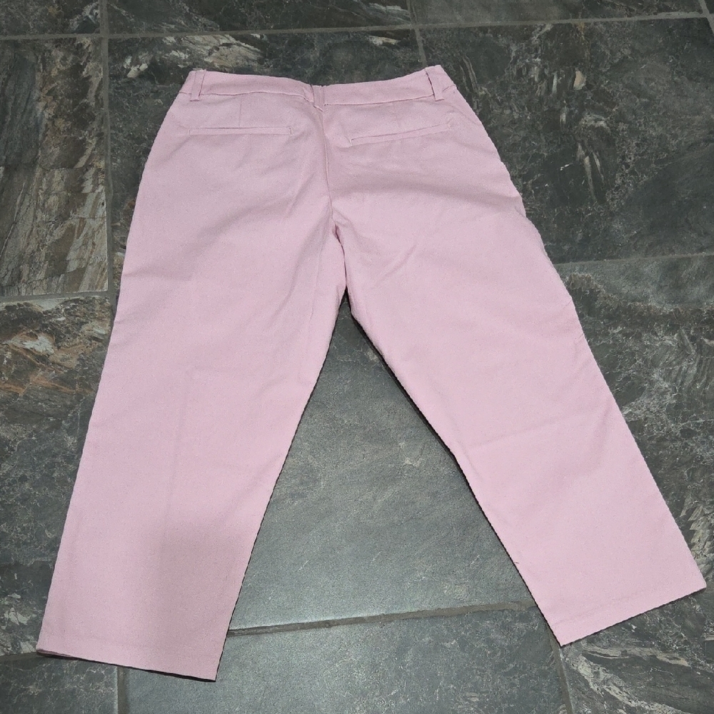 HOT DEAL THIS WEEKEND !!!Lee Pastel Pink Straight Leg CAPRI Wrinkle Free - Picture 3 of 6
